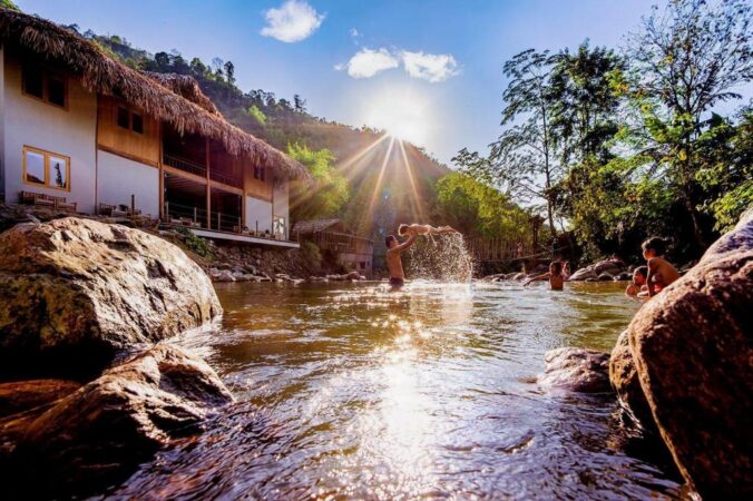 Nam Cang Riverside Lodge