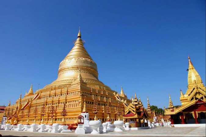 Shwezigon Pagoda in Bagan