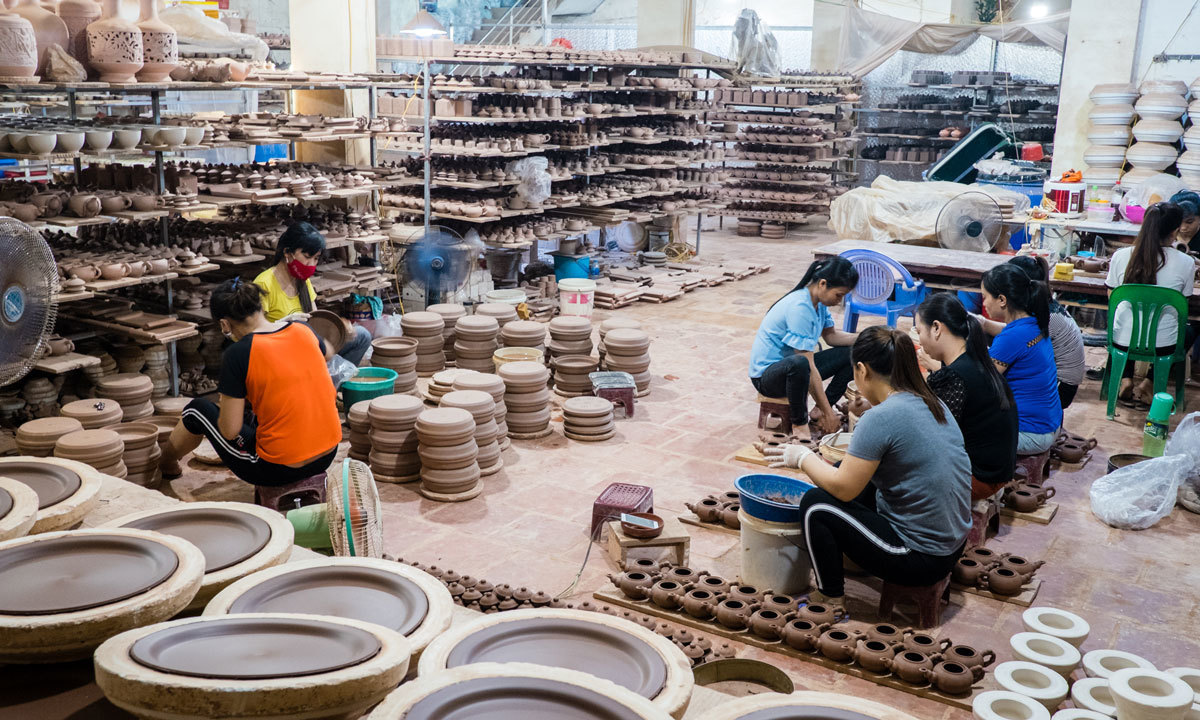Bat Trang Ceramic Village