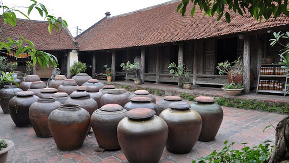 Duong Lam Ancient Village