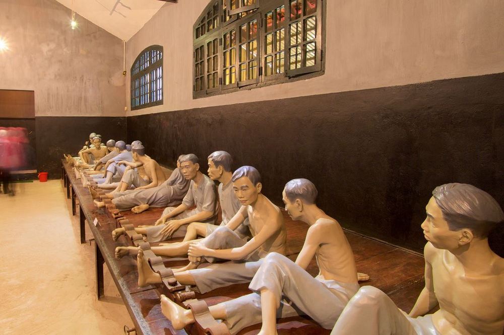 Hoa Lo Prison