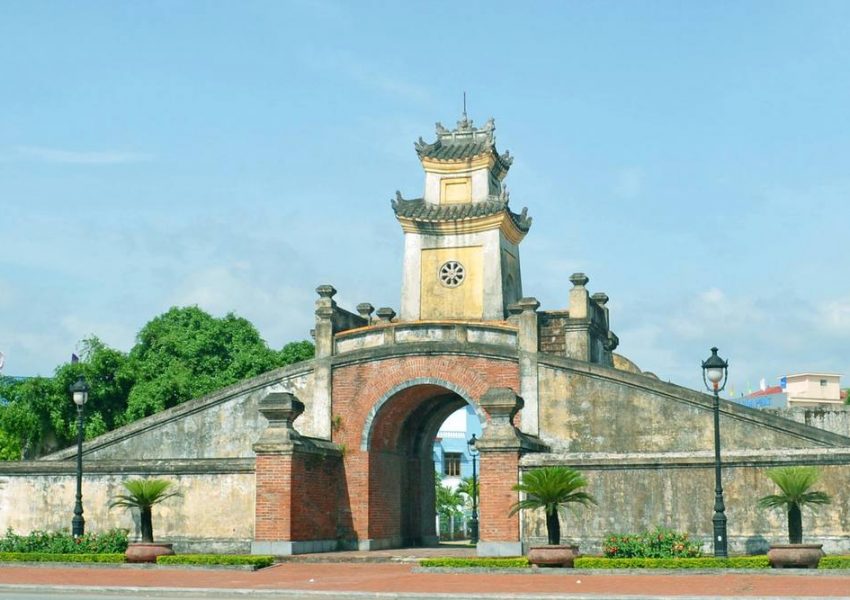 Dao Duy Tu Rampart, Quang Binh