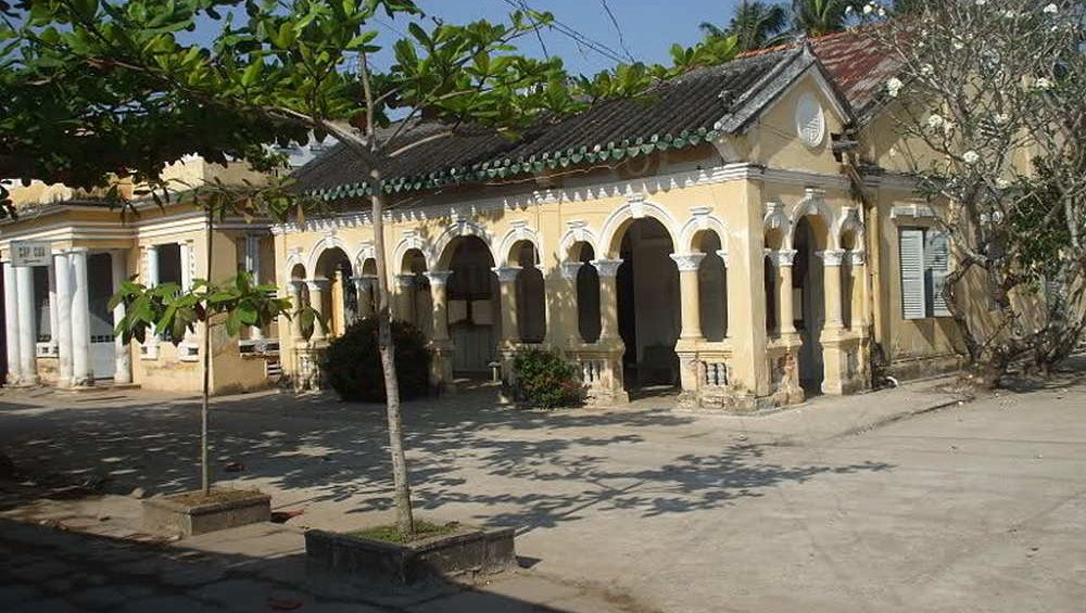 Long Tuyen Ancient Village