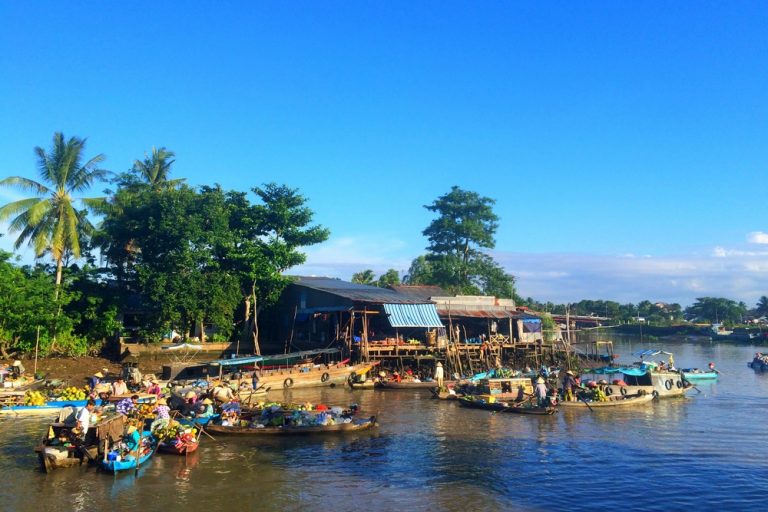 Phong Dien Floating Market