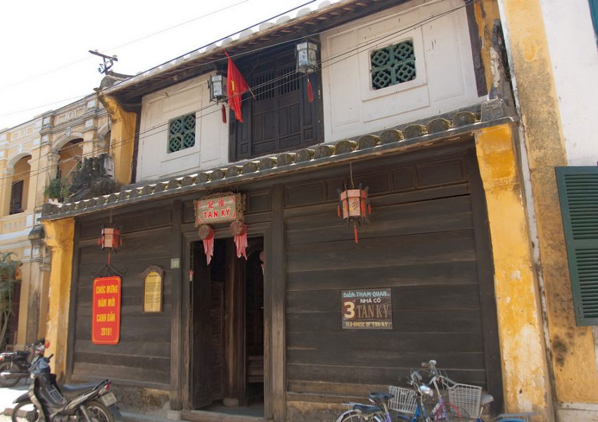 Tan Ky Old House