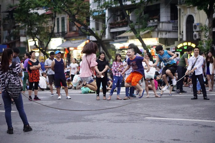 Skipping in a team, Hanoi Walking Street