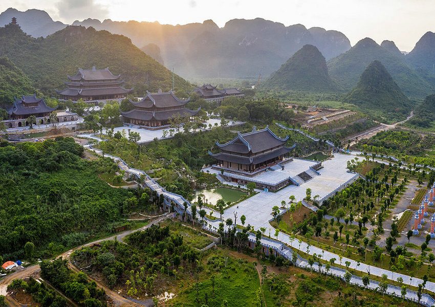Tam Chuc Pagoda in Ha Nam