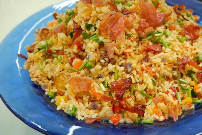 Com Rang Rice Dish Top 6 popular types of Breakfast Dishes in Vietnam | Travel Blog