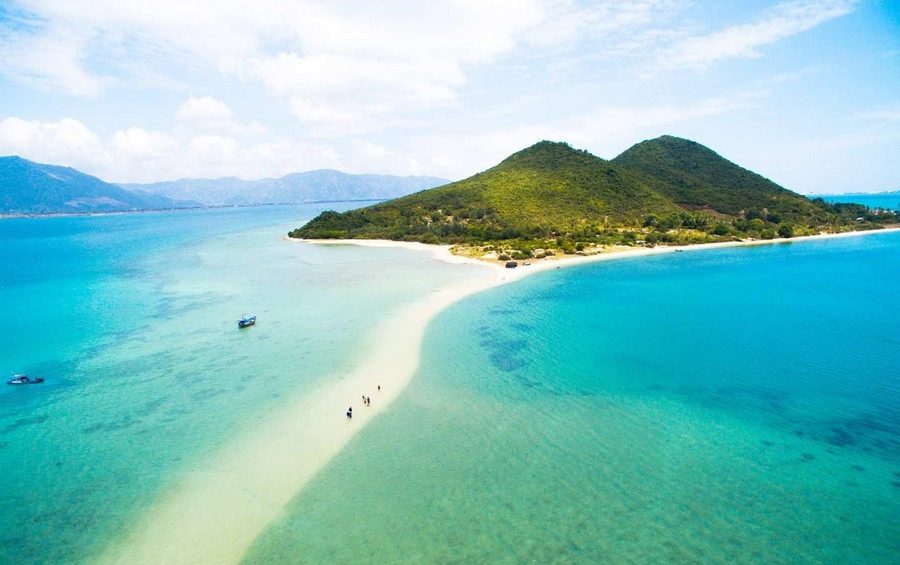 Vietnam receives ten nominations at World Travel Awards 2022