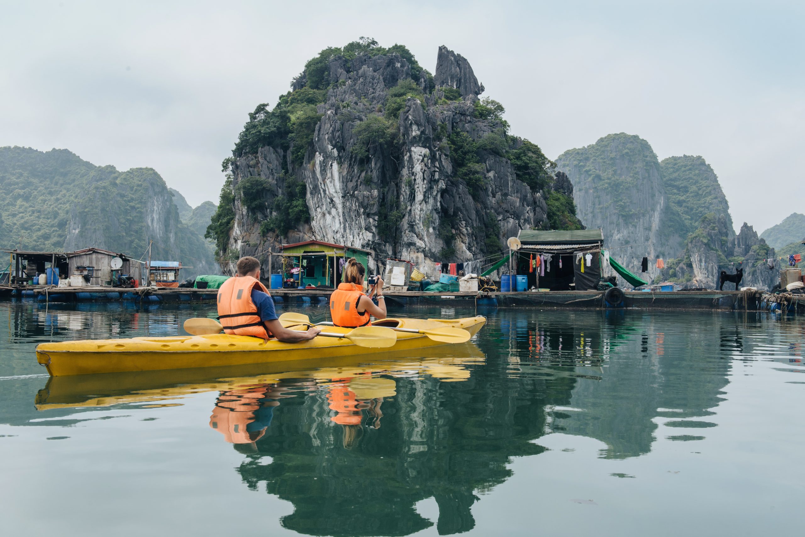 Kayaking - Ha Long bay